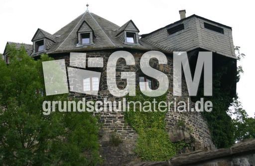 Vorburggebaeude-1.jpg